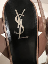 Saint laurent YSL croc embossed leather tributes - brown neutral size 39.5 / 9.5