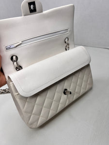 Chanel medium classic double flap White caviar / shw hardware shoulder bag