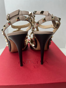 Valentino Garavani Black Leather Rockstud caged heels  Size 41
