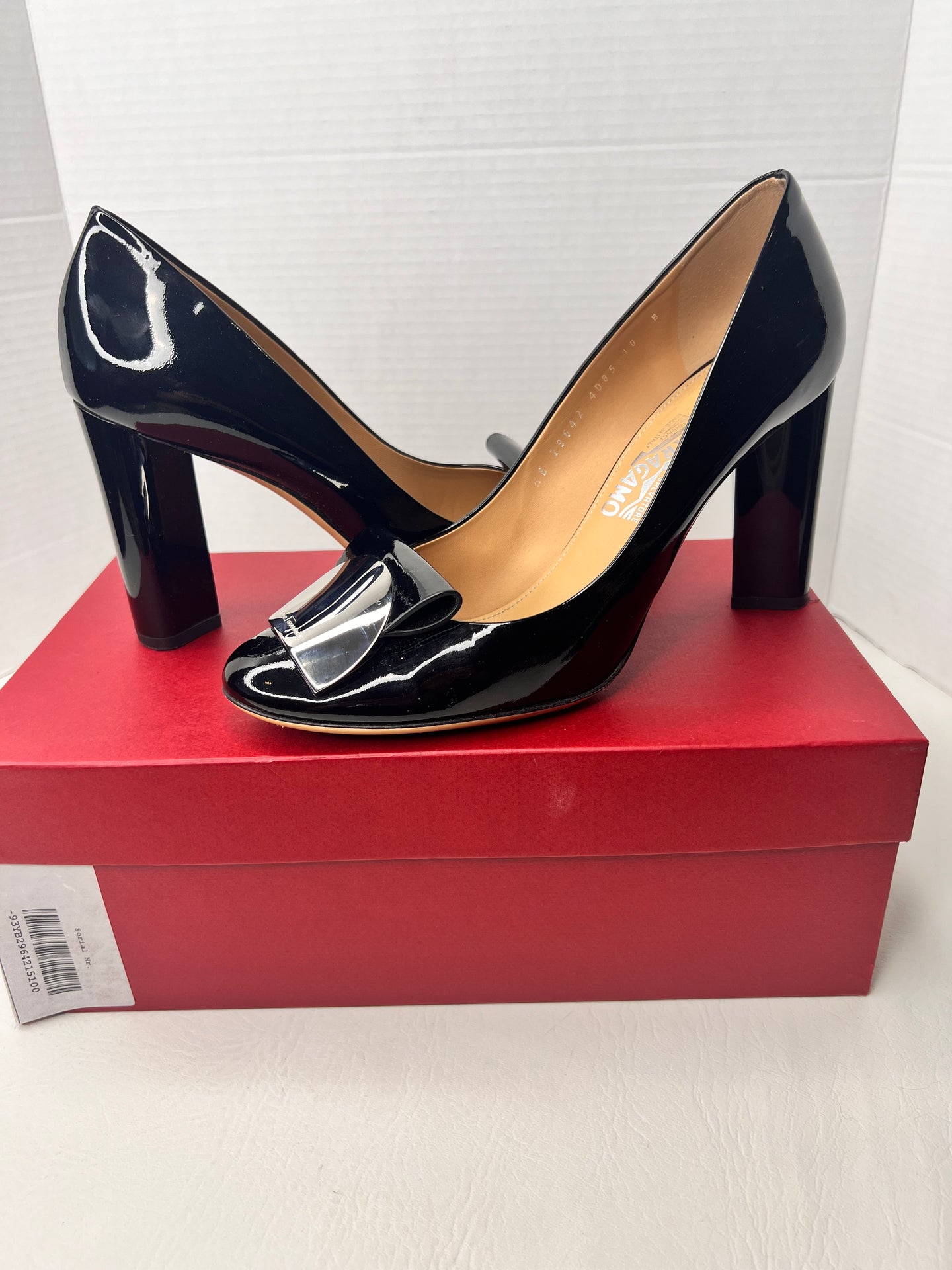 Salvatore Ferragamo Black Patent Leather Pumps Block Heels Size 40/ 10