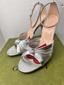 Gucci silver leather ankle strap knot Strappy heels sandals size 38.5/8.5