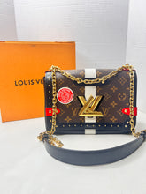 LOUIS VUITTON Epi Monogram Complice Trunks and Bags Twist Shoulder Bag MM Black
