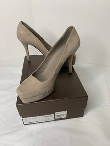 Gucci grey suede platform pumps heels size 39/9