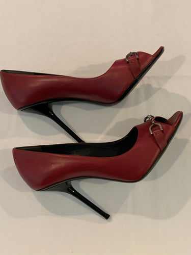 Gucci horsebit red leather peep toe heels 39/9