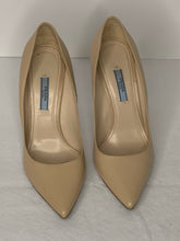 Prada Nappa leather pointed pumps heels size 9