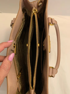 Prada Galleria medium satchel crossbody tote-blush