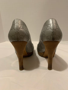 Gucci Guccisimma Metallic Silver Horsebit Heels 38.5