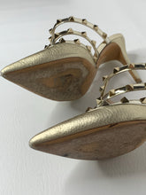 Valentino Garavani Rockstud Caged Mule Pointed Slide Backless Sandal Heels Pumps size 38.5